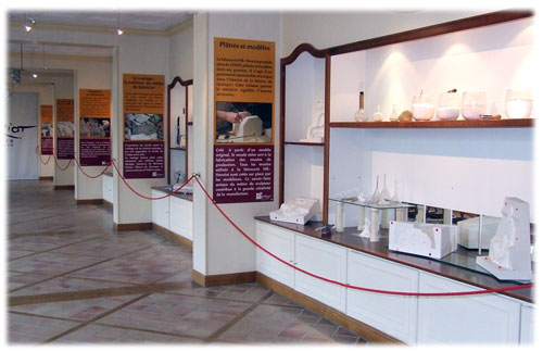 Le 			hall d'exposition